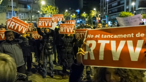 Concentració contra el tancament de RTVV davant la seu del PP a Barcelona / Joan Puig